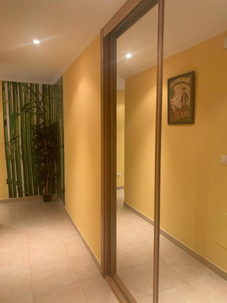 Enfoz Con Parking Y A La Orilla Del Mar Lejlighed Eksteriør billede